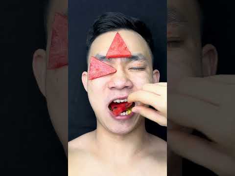 Dưa hấu sâu vàng, Hubabubo,quả việt quất,món khai vị và bánh ngọt ngon. #đồ ngọt #thức ăn