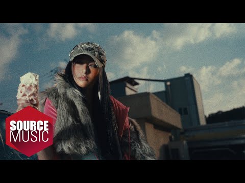 LE SSERAFIM (르세라핌) &#39;HOT&#39; CONCEPT FILM - TANNED GUAIAC