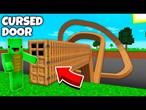 Mikey found a CROOKED DOOR in Minecraft !