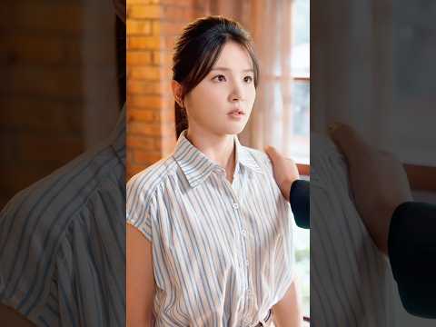 Bos Kriminal Menemukan Putri Musuhnya Adalah Anaknya yang Hilang