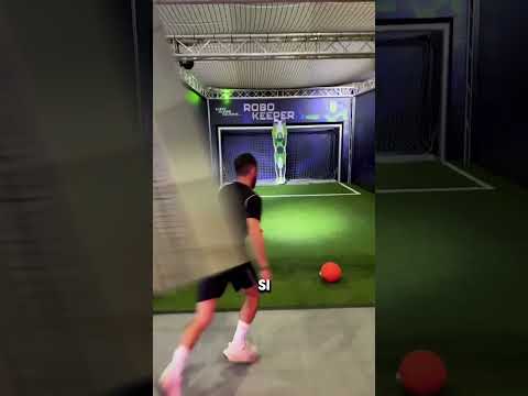 Solo Questo Trucco Batte il Portiere Robot!( @SSTVSport )