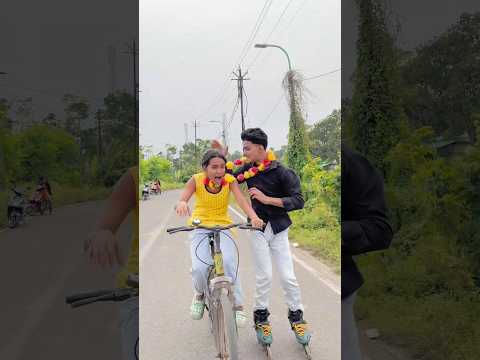 😤🤣 #skating #road #cycle #girl #funny #reaction #youtubeshorts #viralshorts #shortsvideo #shorts