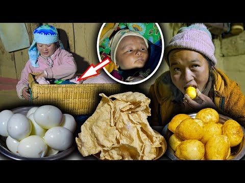 Boiled Fry Egg Recipe & Papad With Rice Cooking & eating in Village Kitchen || New Nepali Vlogs