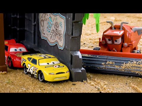 Tanques de brinquedo e carros da Disney têm um jogo interessante