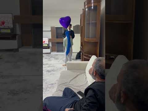 O balonu kim sana aldı #viralvideo #humor #komiko #komedi #komik #comedy #comik #food #komikaksi