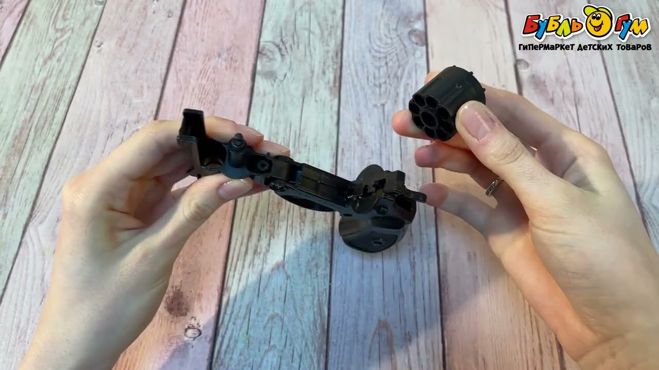 Револьвер для стрельбы пистонами 8 зарядов - видео