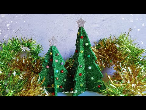 CÓMO HACER UN ÁRBOL de NAVIDAD FÁCIL 🎄 MANUALIDADES para decorar tu ESCRITORIO o CENTRO DE MESA