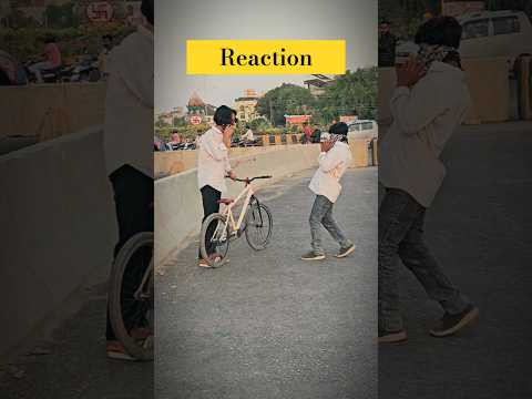 Reaction 😂😅[ Haye Re Meri Moto | Diler Kharkiya ] #anshu777r #stunt #viralvideo