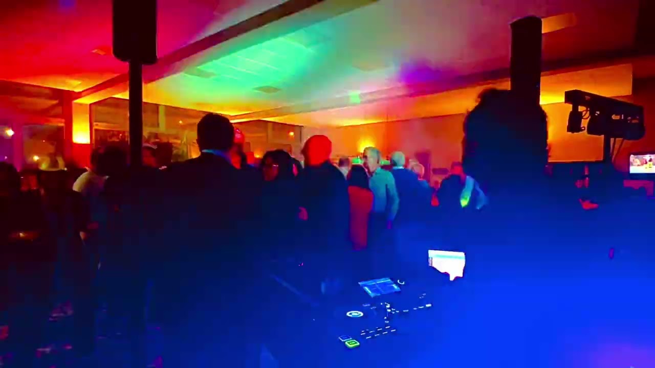 Rena DJ