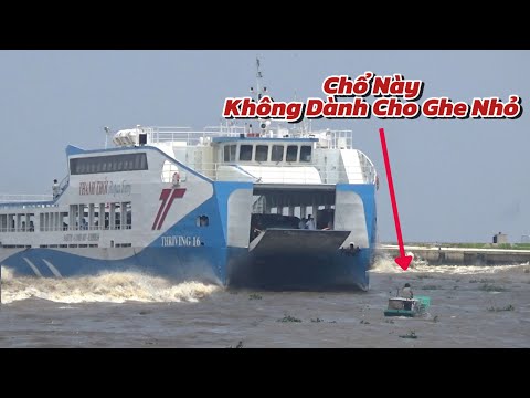 Cao tốc nghe tin bão số 2 vào,Tăng Cường Chạy Liên Tục,đến Nổi Vài Chiếc Hư Ngoài Biển