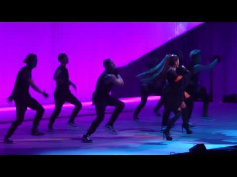 "Everyday & Bad Decisions" Ariana Grande@Wells Fargo Center Philadelphia 3/1/17