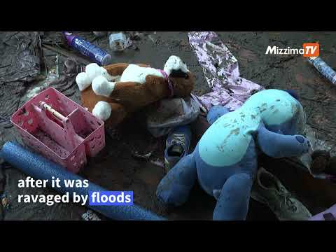 Father's desperate search for daughter missing from camp after deadly Texas flood