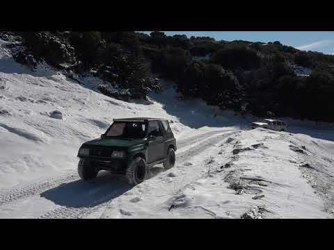 SUZUKI VITARA in the snow