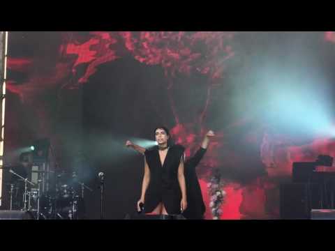 Sevdaliza - Scarlette (Bosco Fresh Fest 25.06.17 Moscow)