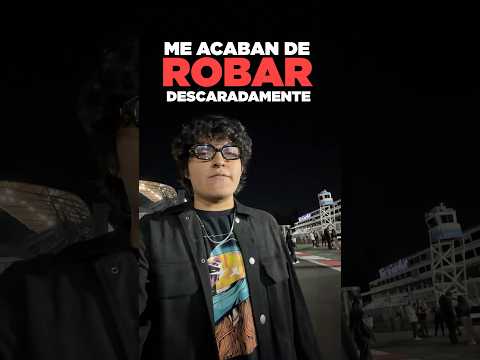 Me robaron afuera de un concierto.