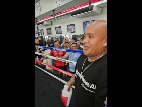 MANNY PACQUIAO: May nag apply bagong trainer.. si PAKBOI