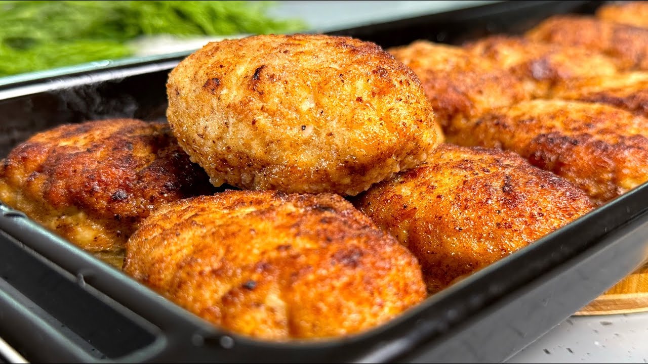 Многие не знают этот рецепт КОТЛЕТ! Вкусно, за уши не оттащишь! Сочные, воздушные куриные котлеты