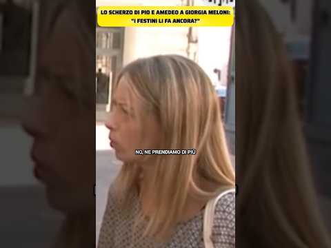 🏠📺 LO SCHERZO DI PIO E AMEDEO A GIORGIA MELONI: "I FESTINI LI FA ANCORA?" #shorts #perte