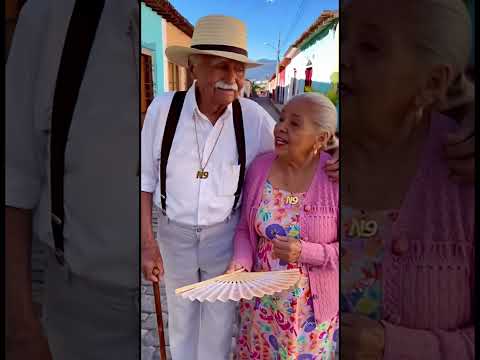 "Ojalá el aire te acuerde dónde dejaste las llaves" 😂🔑