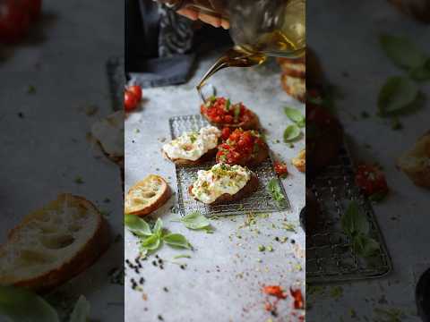 Bruschetta and Stracciatella Crostini😋 #food