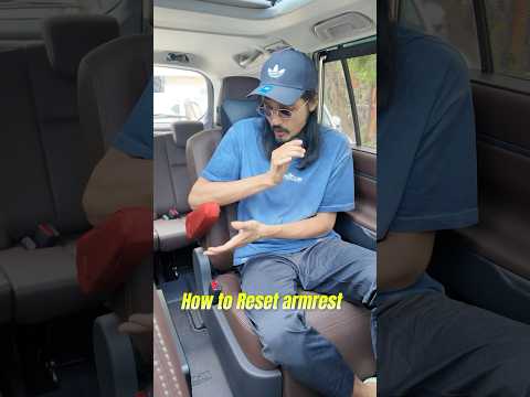 Innova Hycross Armrest locking problem!