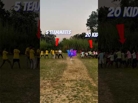 Jab 20 bacche milke kheechne lage rope 💪5 vs 20😂 #CrazyIndian.