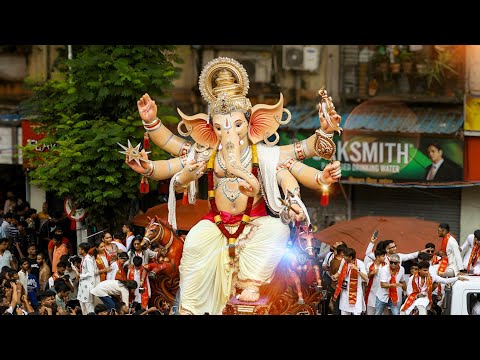 Surat cha Ganadhish Aagman Sohala 2025 | Cinematic Experience 🔥| First Ganpati Aagman of Mumbai 2025