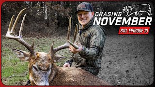 E13: Grunt Call Turns Giant Buck, Rattling In A Illinois Brute | Chasing November Season 10
