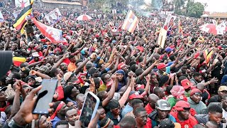 Bobi Wine Cries in thousands of People on his Speech Today