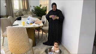 ام جني لسه خارجه حالا رجعت البيت لقيت الدنيا تضرب تقلب بس اطمنو عليه انا بخير والصحه بمب 🤣🤣😜😜