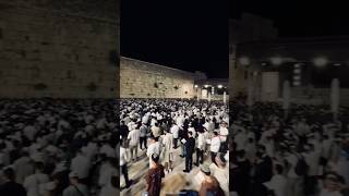 Thousands of Jews Gather For Selichos At The Western Wall Vid:BerishFilmer