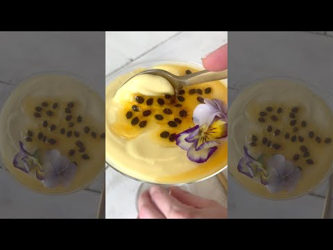 The Perfect Passion Fruit Chocolate Mousse Cups ?
