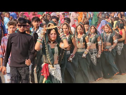 मी वारु राखतेलो | Mee Waru Rakhtelo | Sanjay Mandloi | Girls Aadivasi Dance Video | New Adivasi Song