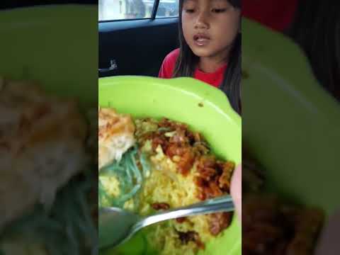 Almara Berangkat Sekolah Pagi Banget Karna Jadi Petugas Upacara