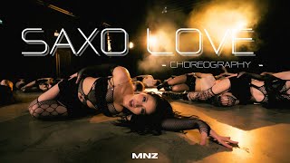 TOBII - 'Saxo Love (ชุดนอนไม่ได้นอน)' | MINIZIZE CHOREOGRAPHY