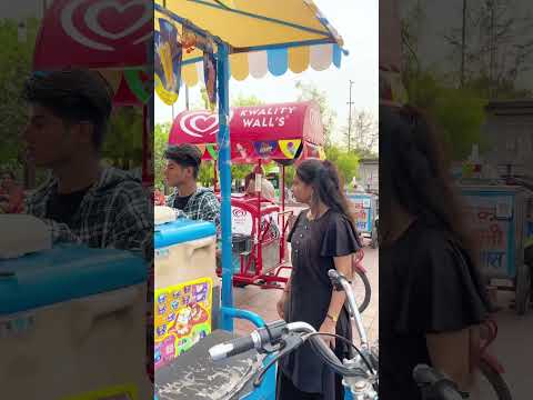 Mekup kar diya 😂 #love #masti #viralvideo #comedy #viralshort #prank #fun #laugh #laughoutloud