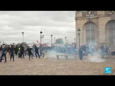 Des incendies et des affrontements éclatent à travers la France au milieu de manifestations nationales • FRANCE 24 Anglais
