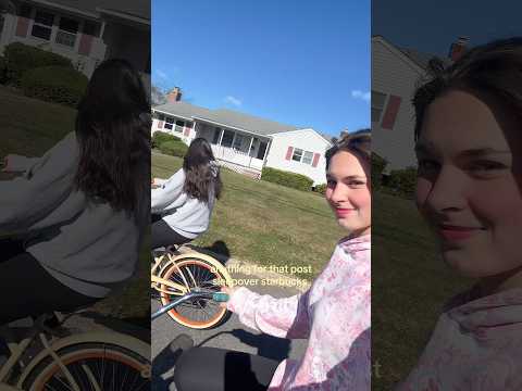 or açaí bowls @starbucks #relatable #sleepover #starbucks #famousshorts #4urpage | Ellis Capri