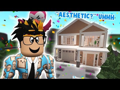 i tried building an "AESTHETIC" BLOXBURG HOUSE... did I do this right