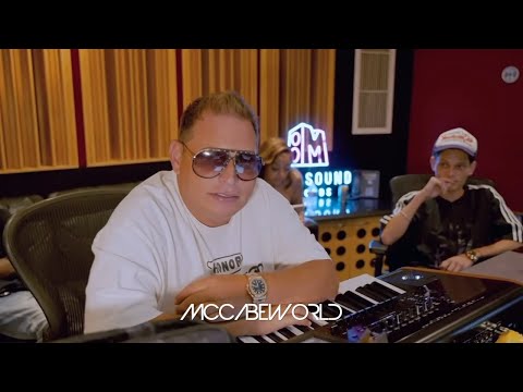 Scott Storch making another Banger in the Studio!