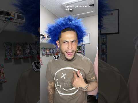 He lowkey roasted her #viral #shorts c:#marrkadams ?