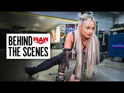 Behind the scenes of Women's World Title Battle Royal