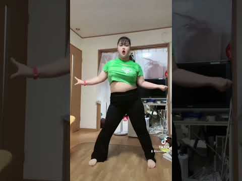 POP!/ nayeon #nayeon #nayeonpop #pop #popchallenge #twice #fyp#viral #kpopdancecover #coverdance