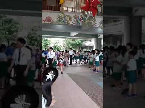 思賢國小畢業典禮601校園巡禮_睿恩的媽媽攝影2 - YouTube