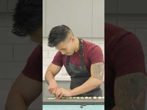 Most slices of garlic cut in 30 seconds - 117 by Wallace Wong ???