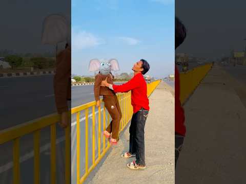 Elephant 🐘 bahut bhari hai 🤣#comedy #funny #shortsfeed #youtubeshorts