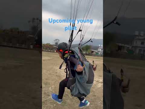 Paragliding young pilot bir billing #birbilling #travel #trending #shortvideo #trendingshorts