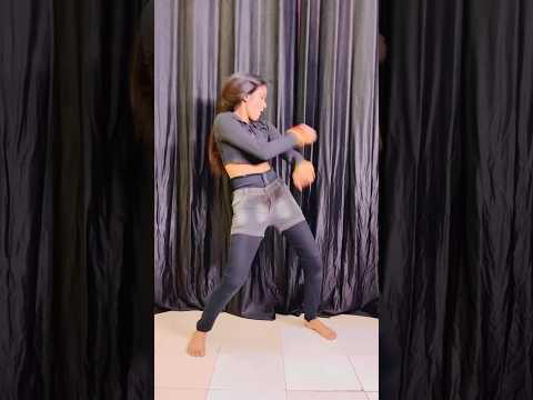 Pom Pom 😅♥️🤭 #bhojpuri #song #khesari #bhojpurisong #awadheshpremi #payaldancer