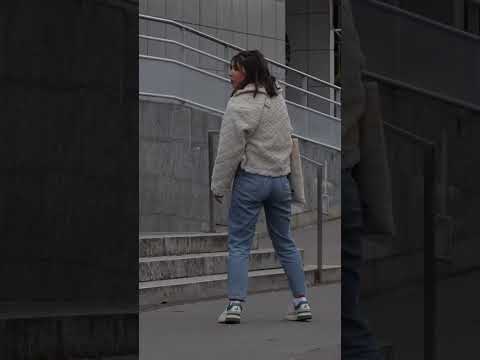 C’est pas moi je sais pas siffler 😂😂🤯 #humour #drole #caméracachée #prank
