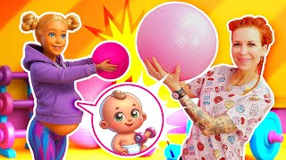 🍫🤰 Barbie hat zugenommen! Zeit für Fitness mit Lena und Barbie